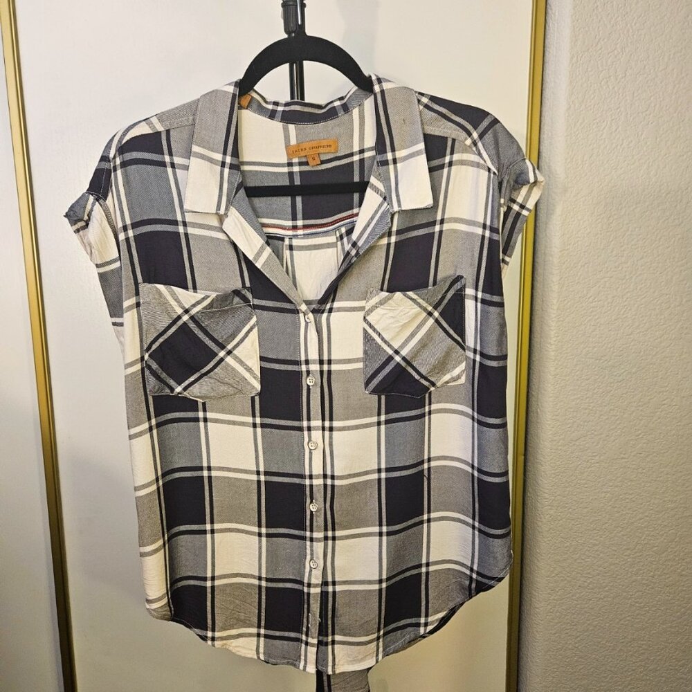 Jachs Girlfriend Quinn Button Up Front Soft plaid shirt/Black and White/Size S